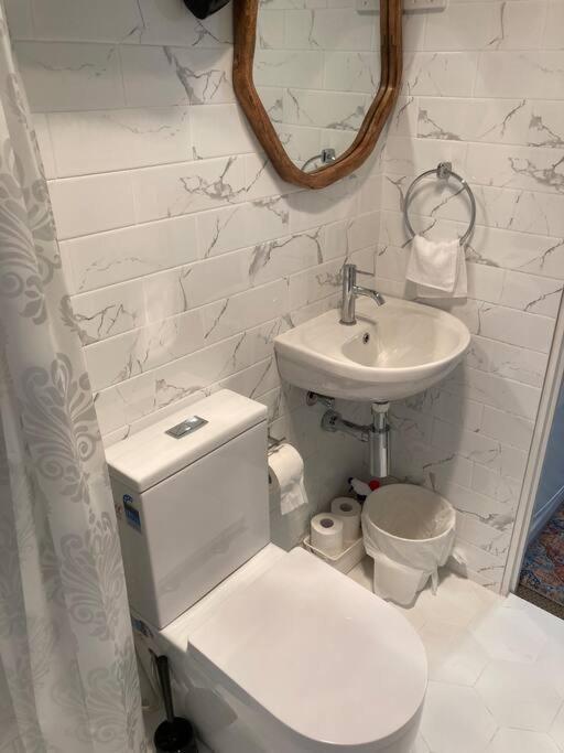 Newly Renovated Studio 시드니 외부 사진